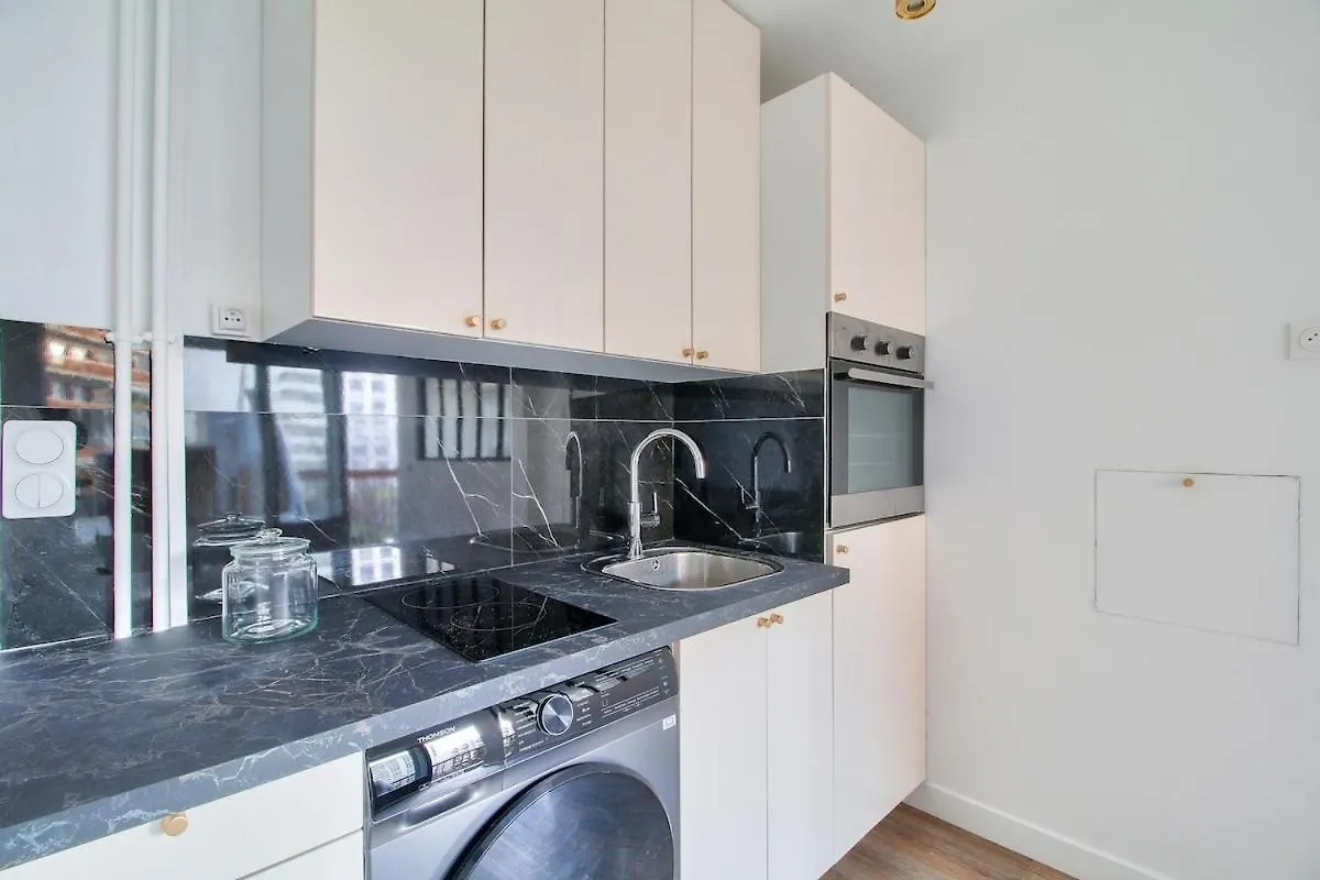 Charmant Appartement Paris France